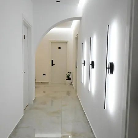 Selmani Sarande *